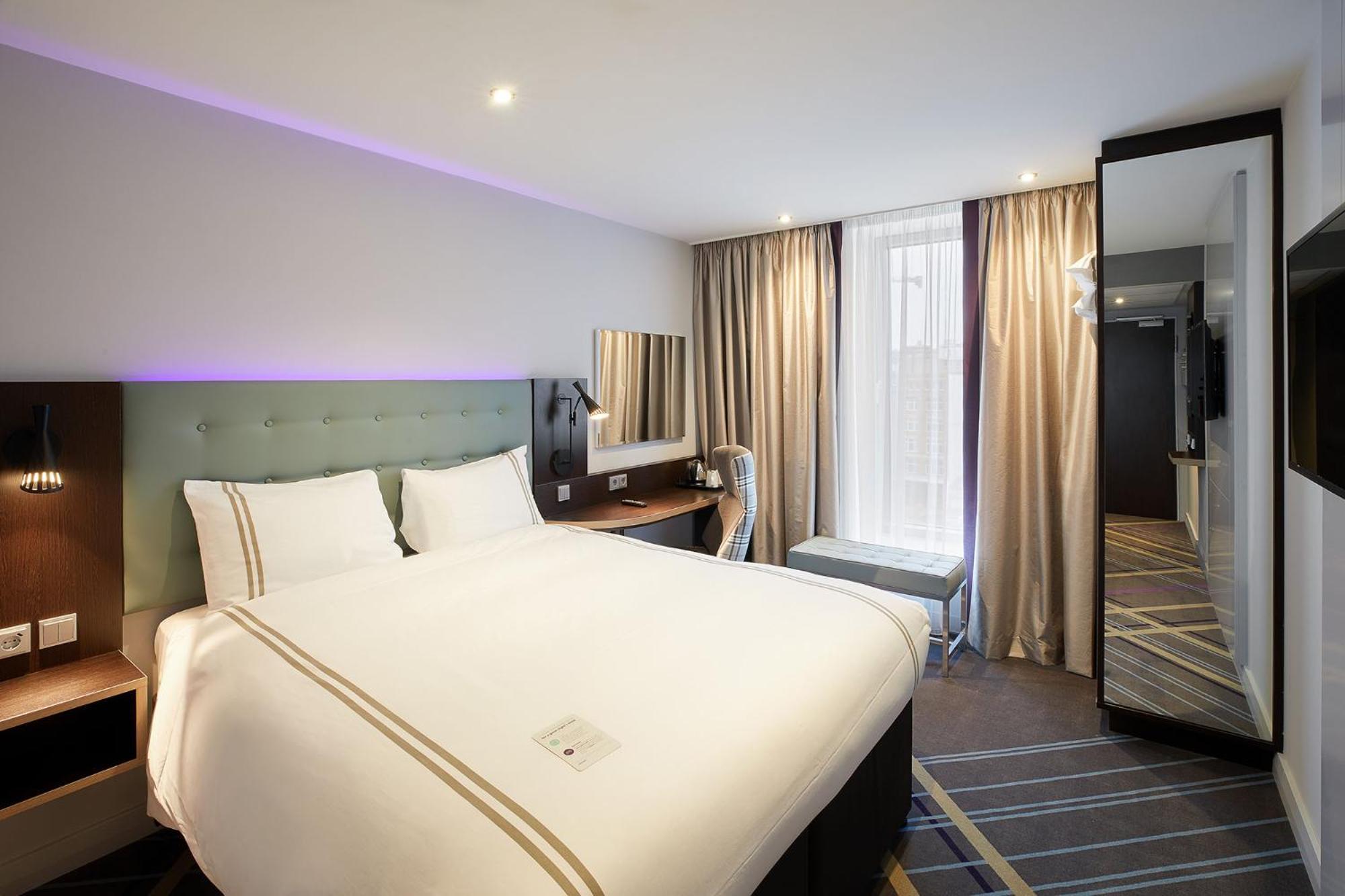 Premier Inn Hamburg City Zentrum Eksteriør bilde